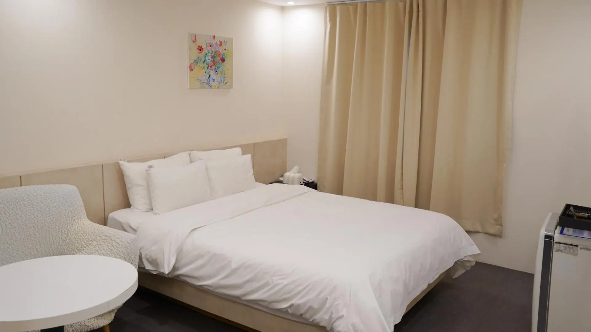 Hotel Azure Incheon